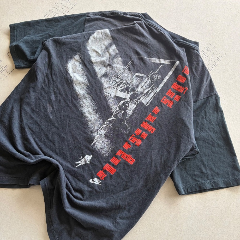 Vintage 90s Nike Air Jordan T-shirt